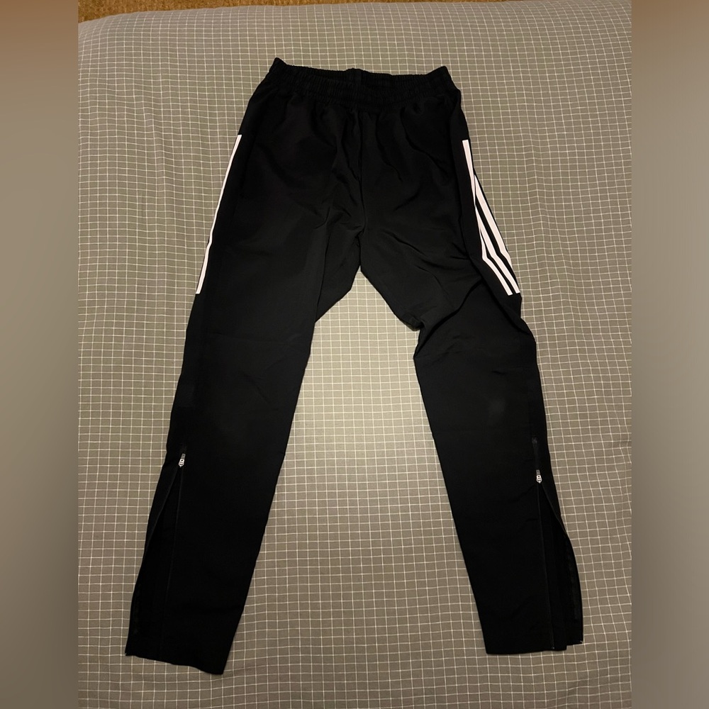 Adidas Black/White Sweatpants Size “Asian Small” Men’s